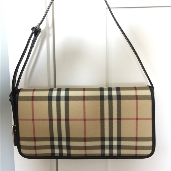 burberry london clutch